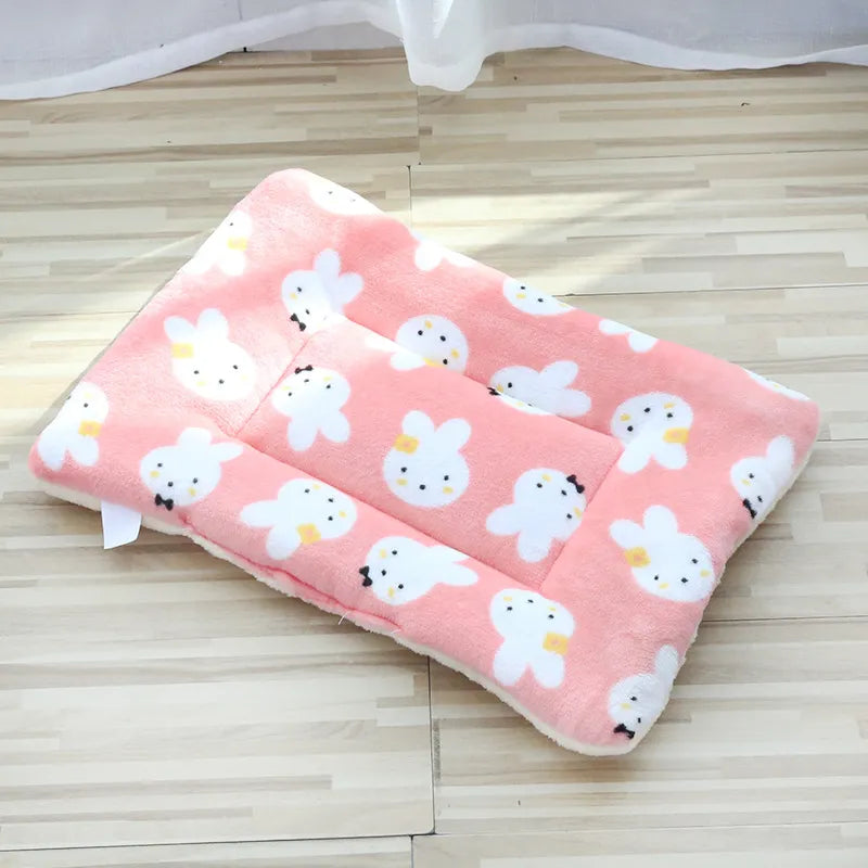 Soft Cat Bed Mats Short Plush Pet Sleeping Bed Mats for Cats Small Dogs Cute Pet Pad Blanket Warm Kitten Cushion Cat Accessories